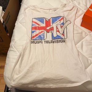 MTV t-shirt